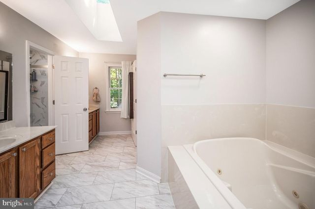 10511 HOLLEYBROOKE DR, Spotsylvania, VA 22553
