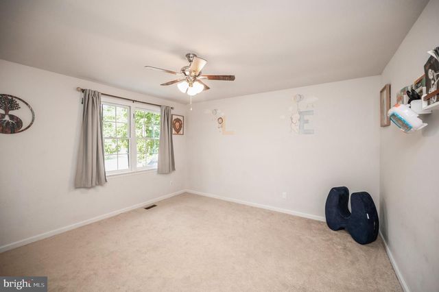 10511 HOLLEYBROOKE DR, Spotsylvania, VA 22553