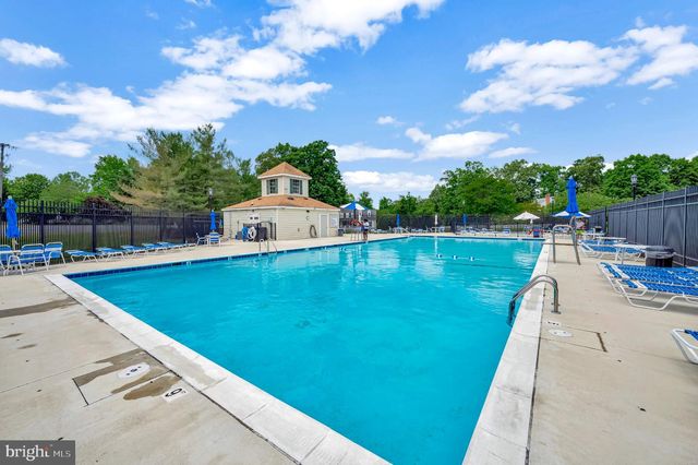 10511 HOLLEYBROOKE DR, Spotsylvania, VA 22553