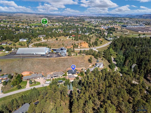 4828 WHISPERING PINES DR, Rapid City, SD 57702