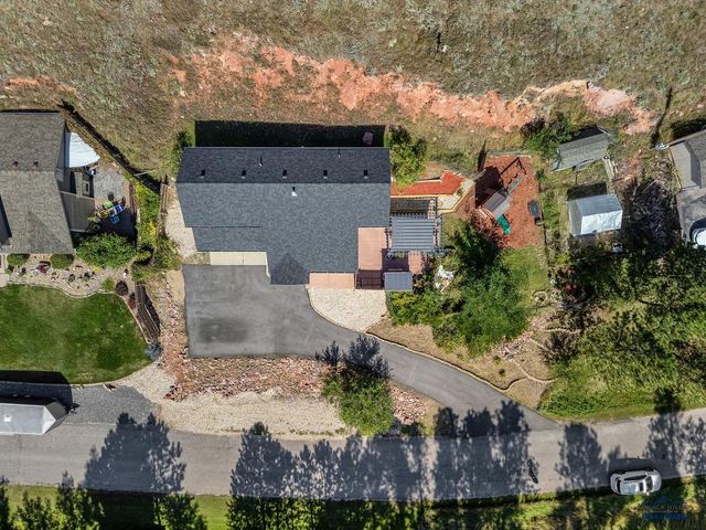 4828 WHISPERING PINES DR, Rapid City, SD 57702