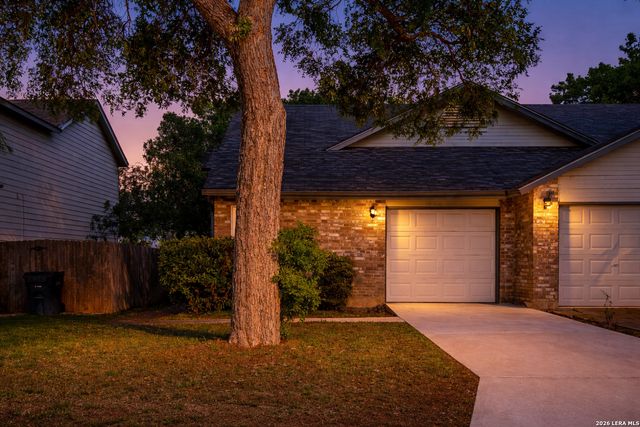 12105 Stoney, San Antonio, TX 78247
