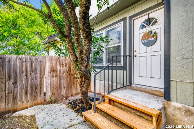 12105 Stoney, San Antonio, TX 78247