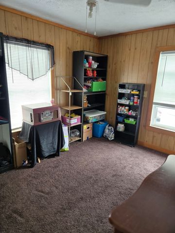 120 & 114 N CENTRAL ST, Broadway, VA 22815