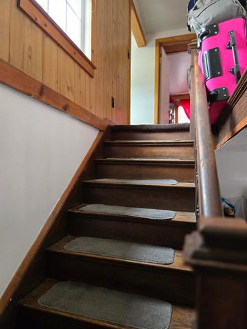 120 & 114 N CENTRAL ST, Broadway, VA 22815