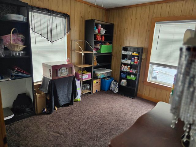 120 & 114 N CENTRAL ST, Broadway, VA 22815