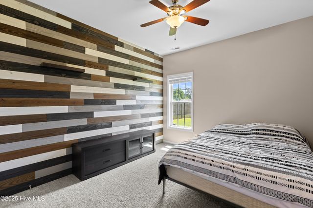 100 Maidstone Drive, Richlands, NC 28574