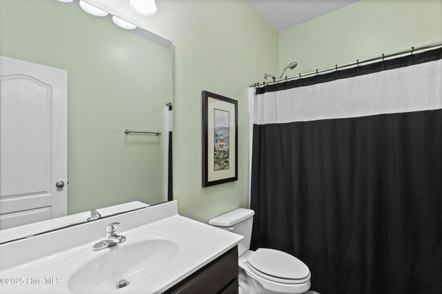 100 Maidstone Drive, Richlands, NC 28574