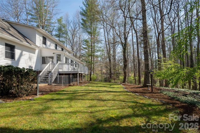 9 Justin Drive, Etowah, NC 28729