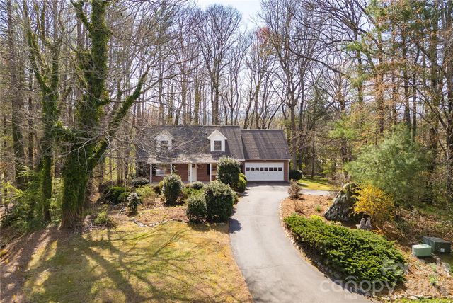9 Justin Drive, Etowah, NC 28729