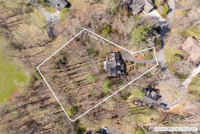 9 Justin Drive, Etowah, NC 28729