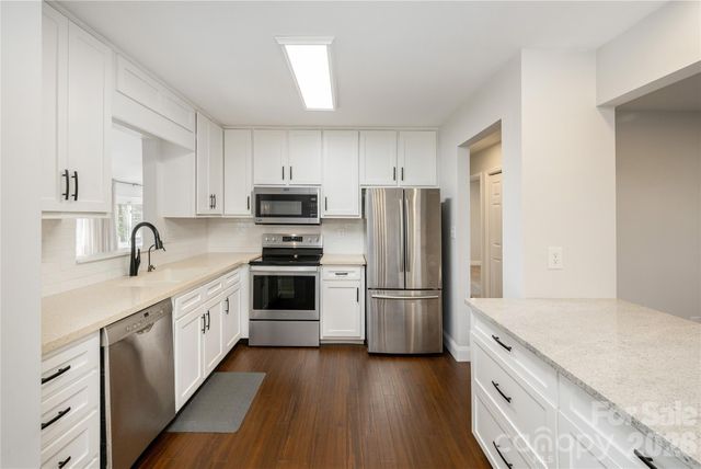 9 Justin Drive, Etowah, NC 28729