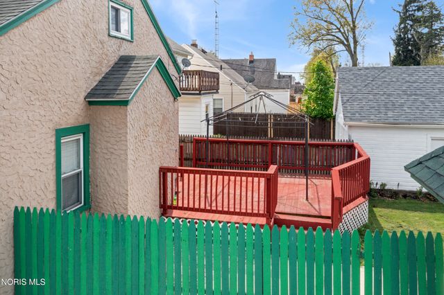 3711 Sherbrooke Road, Toledo, OH 43613