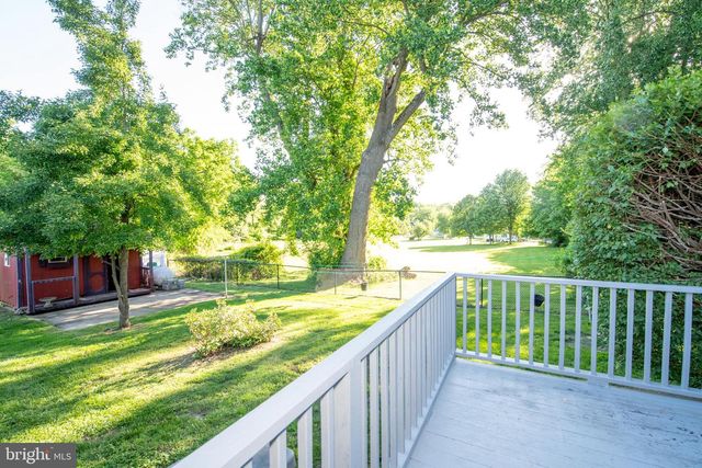 519 PARKVALE AVE, Langhorne, PA 19047