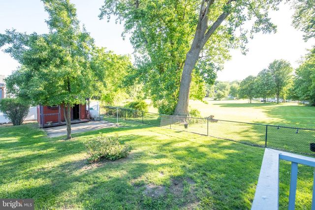 519 PARKVALE AVE, Langhorne, PA 19047