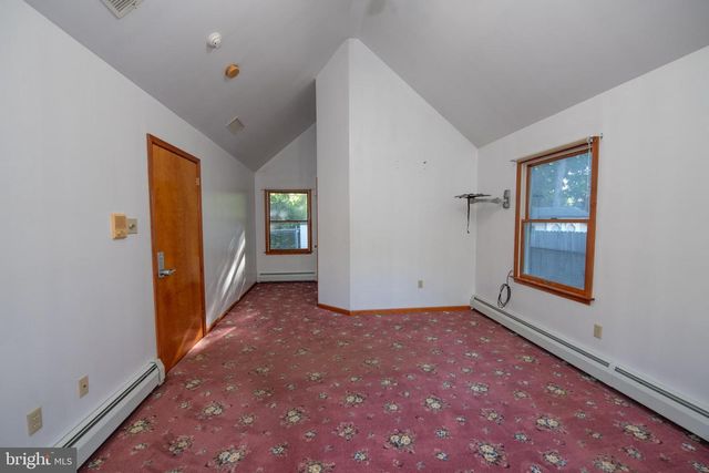 519 PARKVALE AVE, Langhorne, PA 19047