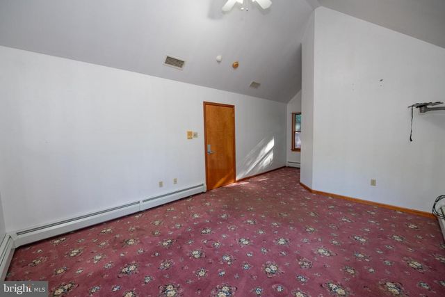 519 PARKVALE AVE, Langhorne, PA 19047