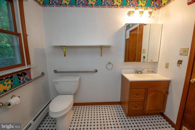 519 PARKVALE AVE, Langhorne, PA 19047