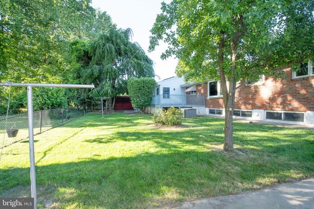 519 PARKVALE AVE, Langhorne, PA 19047