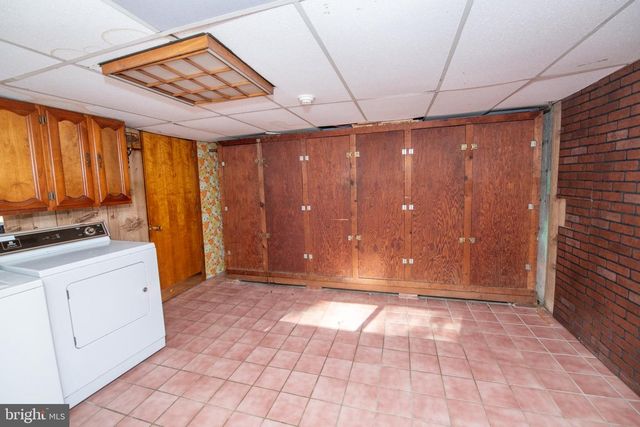 519 PARKVALE AVE, Langhorne, PA 19047