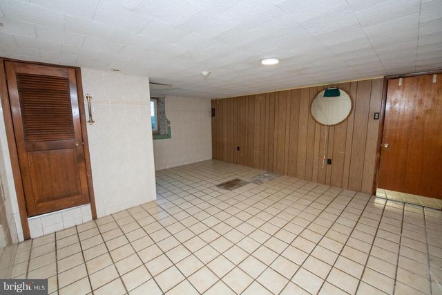 519 PARKVALE AVE, Langhorne, PA 19047