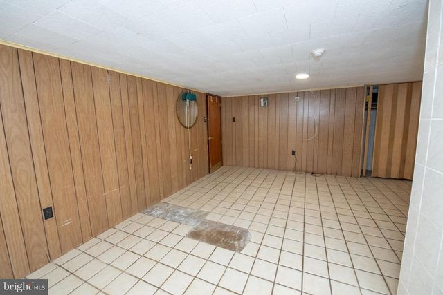 519 PARKVALE AVE, Langhorne, PA 19047