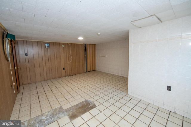 519 PARKVALE AVE, Langhorne, PA 19047