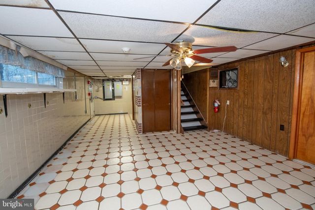 519 PARKVALE AVE, Langhorne, PA 19047