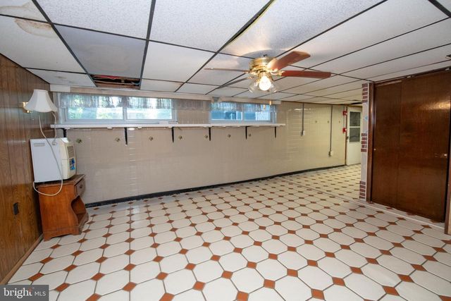 519 PARKVALE AVE, Langhorne, PA 19047