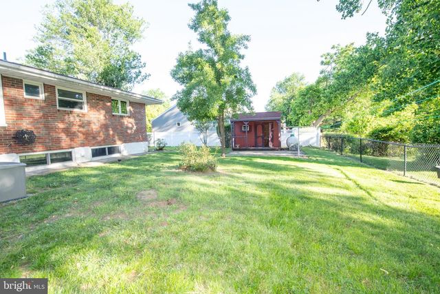 519 PARKVALE AVE, Langhorne, PA 19047