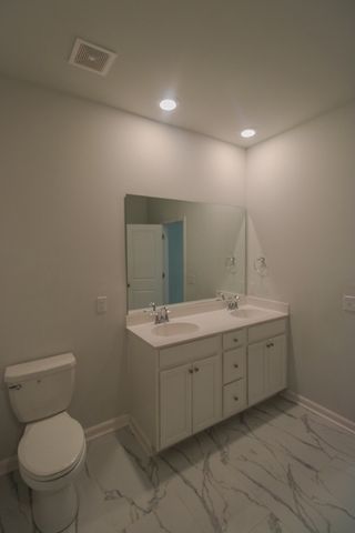 150 Daniels Creek Circle, Goose Creek, SC 29445