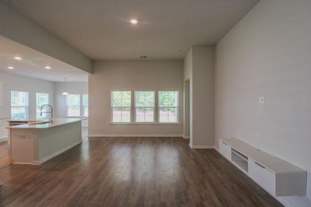 150 Daniels Creek Circle, Goose Creek, SC 29445