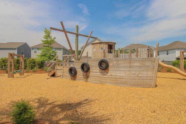 150 Daniels Creek Circle, Goose Creek, SC 29445