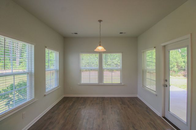 150 Daniels Creek Circle, Goose Creek, SC 29445