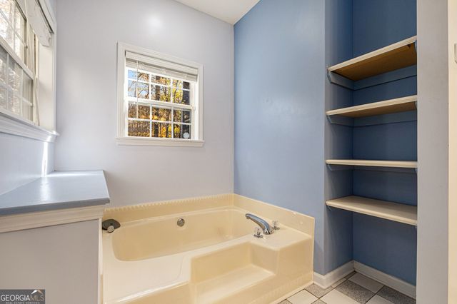 7929 Pea Ridge Road, Lula, GA 30554