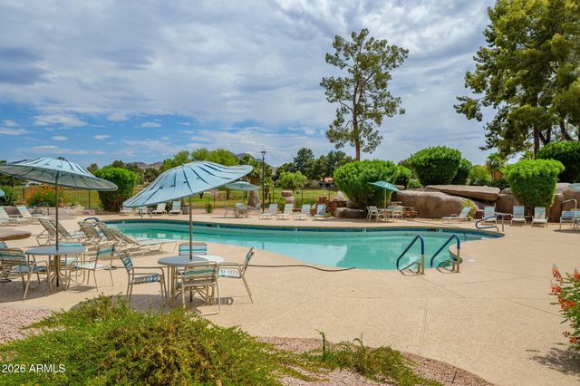 12212 N PARADISE VILLAGE Parkway S 137, Phoenix, AZ 85032