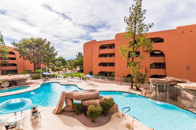 12212 N PARADISE VILLAGE Parkway S 137, Phoenix, AZ 85032