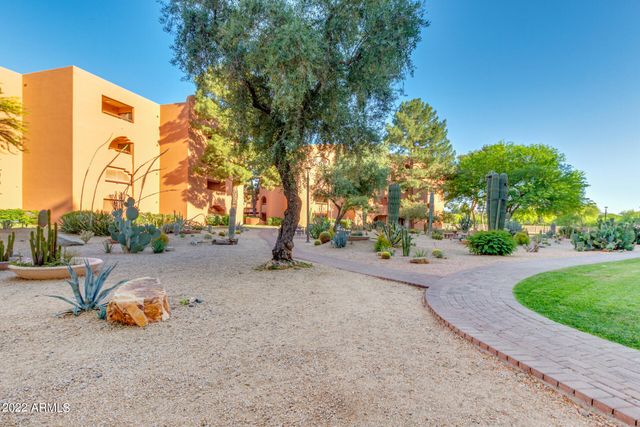 12212 N PARADISE VILLAGE Parkway S 137, Phoenix, AZ 85032