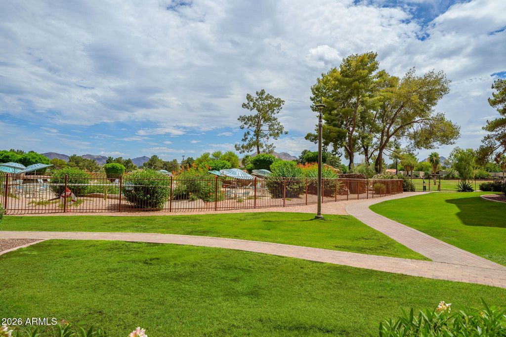 12212 N PARADISE VILLAGE Parkway S 137, Phoenix, AZ 85032 — photo 2