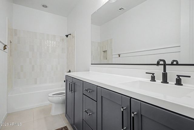 9724 E SEISMIC Avenue, Mesa, AZ 85212