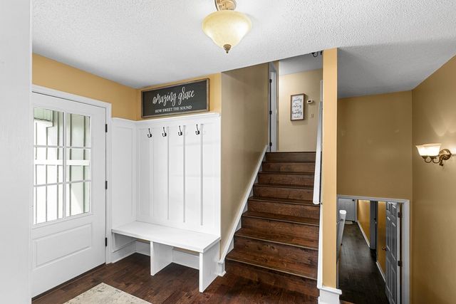 121 Greenview Circle, Dothan, AL 36301