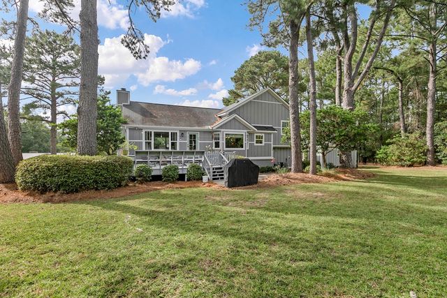 121 Greenview Circle, Dothan, AL 36301