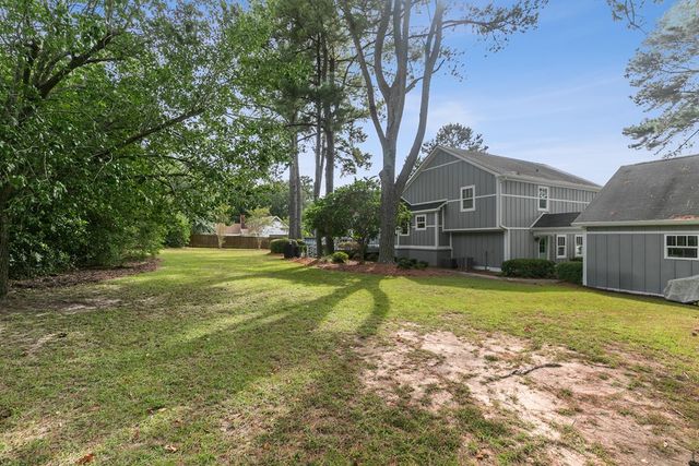 121 Greenview Circle, Dothan, AL 36301