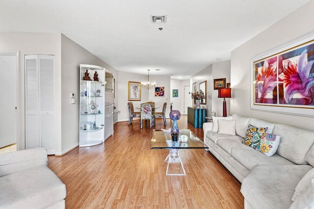 5099 Splendido Court C, Boynton Beach, FL 33437