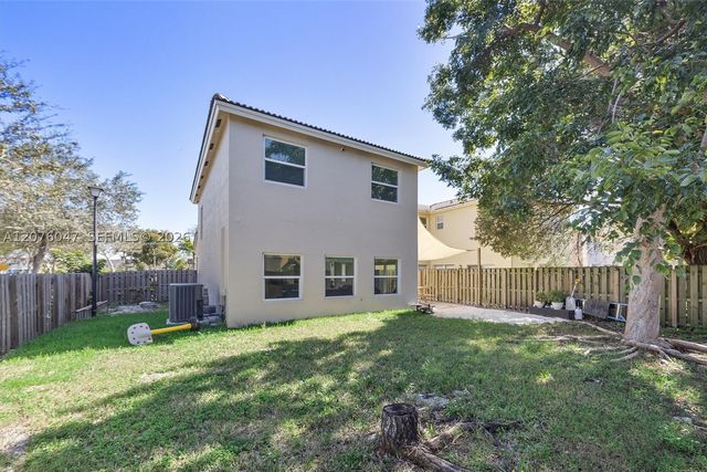 1602 SE 20th Rd, Homestead, FL 33035