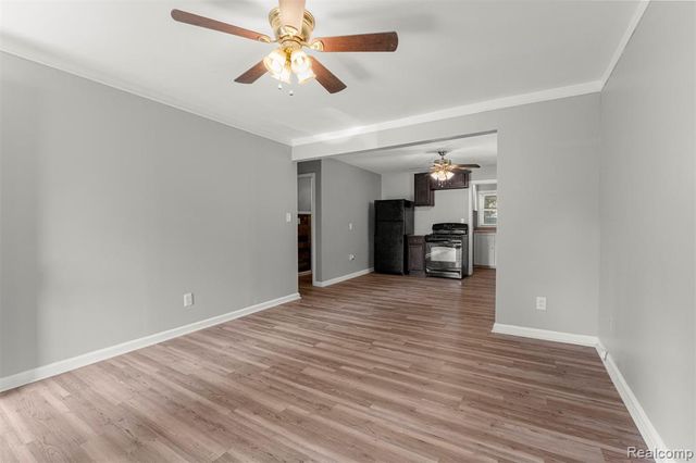 5228 Fletcher Street, Wayne, MI 48184