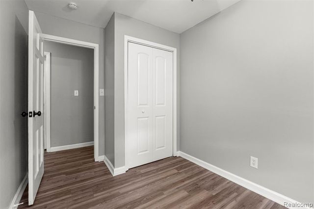 5228 Fletcher Street, Wayne, MI 48184