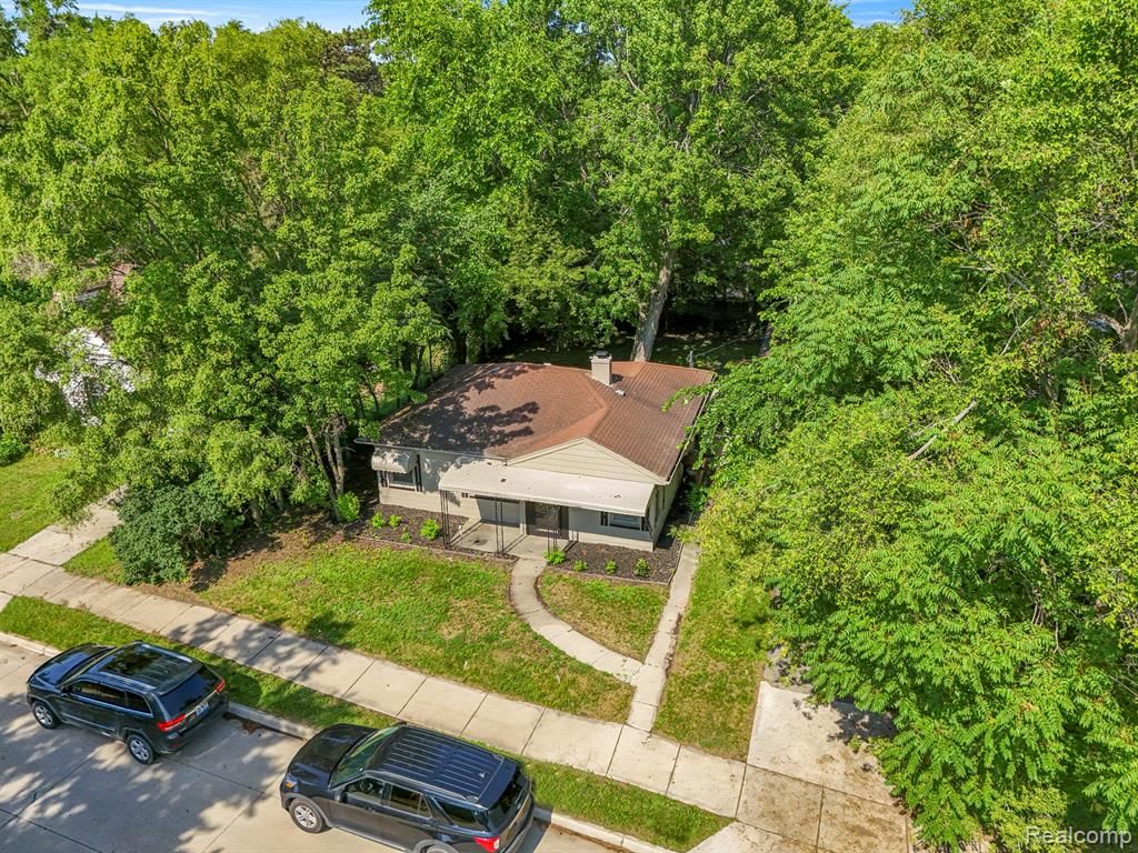 5228 Fletcher Street, Wayne, MI 48184