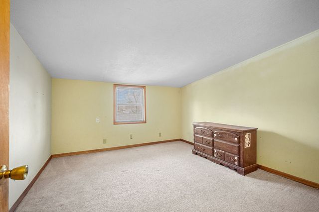 400 Center Avenue S, Mitchellville, IA 50169
