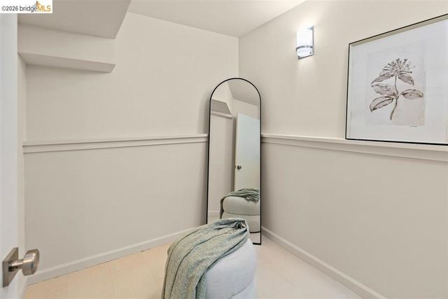 402 Vermont Avenue, Berkeley, CA 94707